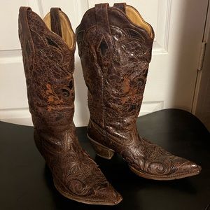 Woman’s boots